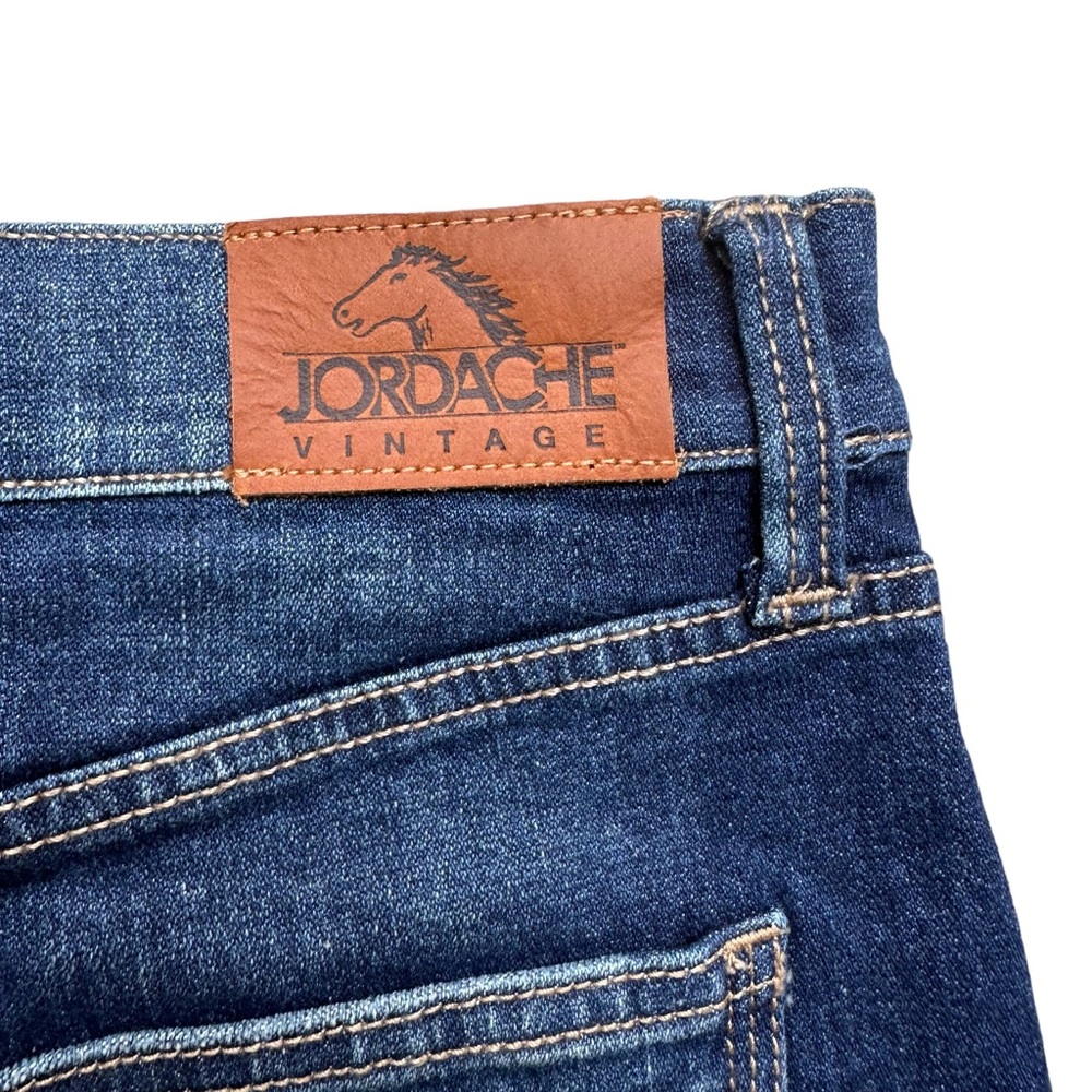 Jordache Brooklyn Moto Short - Picture 6 of 9